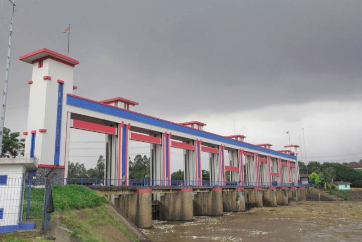 Foto : Pintu Air 10 Cisadane Kota Tangerang