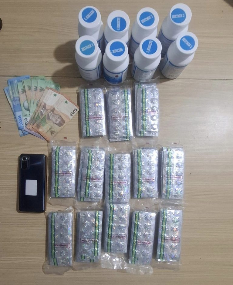 Foto : Barang bukti Ribuan Butir Tramadol dan Hexymer